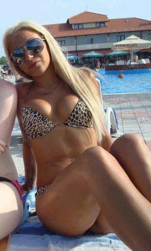 Macy from West Virginia is looking for adult webcam chat