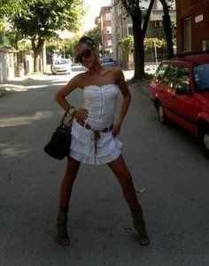 Meet Alexandra (27)‚ Hot Ohio Babe Into Casual Fun